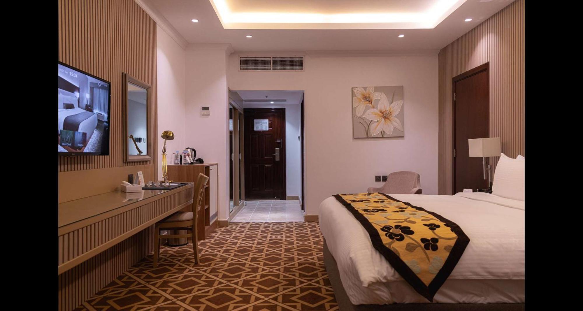 Best Western Plus Jeddah Hotel Madinah Road 外观 照片